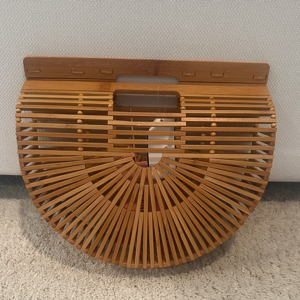 Cult Gaia Bamboo Arc Clutch in Natural Brown